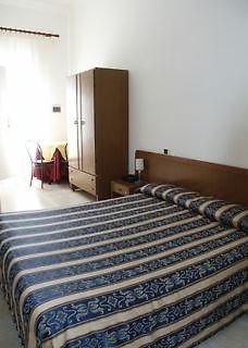 Hotel Fiorini Rzym Zewnętrze zdjęcie
