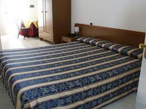 Hotel Fiorini Rzym Zewnętrze zdjęcie